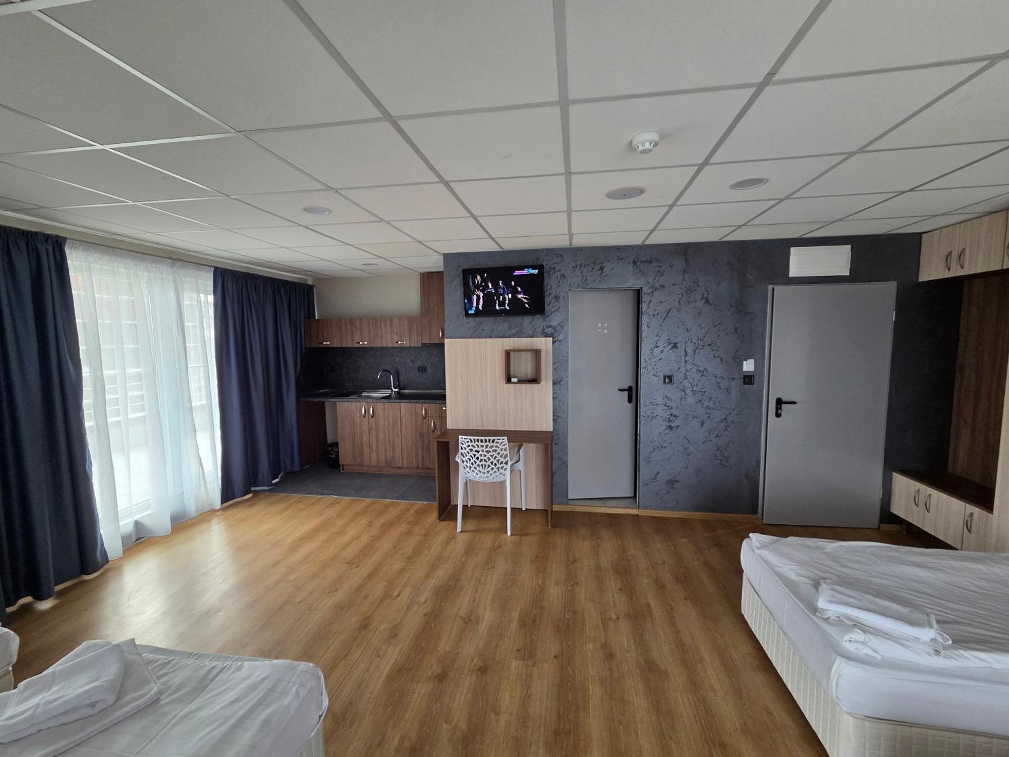 Hotel City Burgas City Eksteriør billede