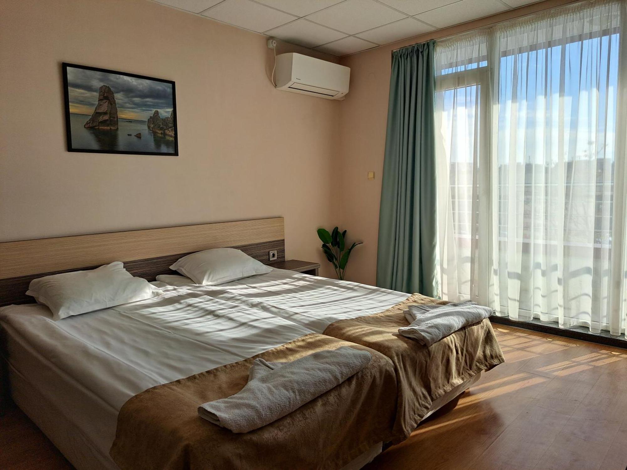 Hotel City Burgas City Eksteriør billede